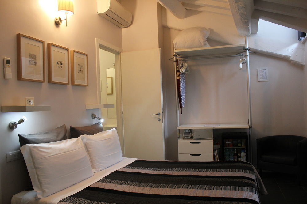 Relais Casa Della Fornarina Hotel โรม ภายนอก รูปภาพ